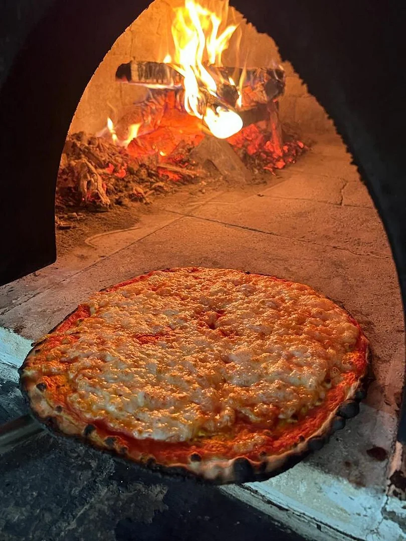 Ristorante Pizzeria L'Ostrica Ubriaca Roma gallery 1